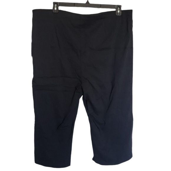 NWT 89th& Madison Womens Black Elastic Waist Stretch Pull On Cropped Pants Sz 3X - Picture 2 of 8